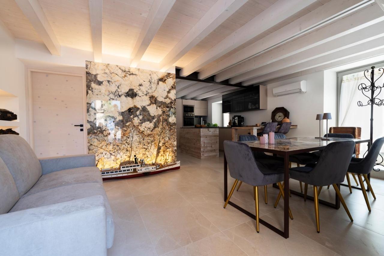 Absentia 1763 Garda Boutique Home - Lake Front Brenzone sul Garda Exterior foto